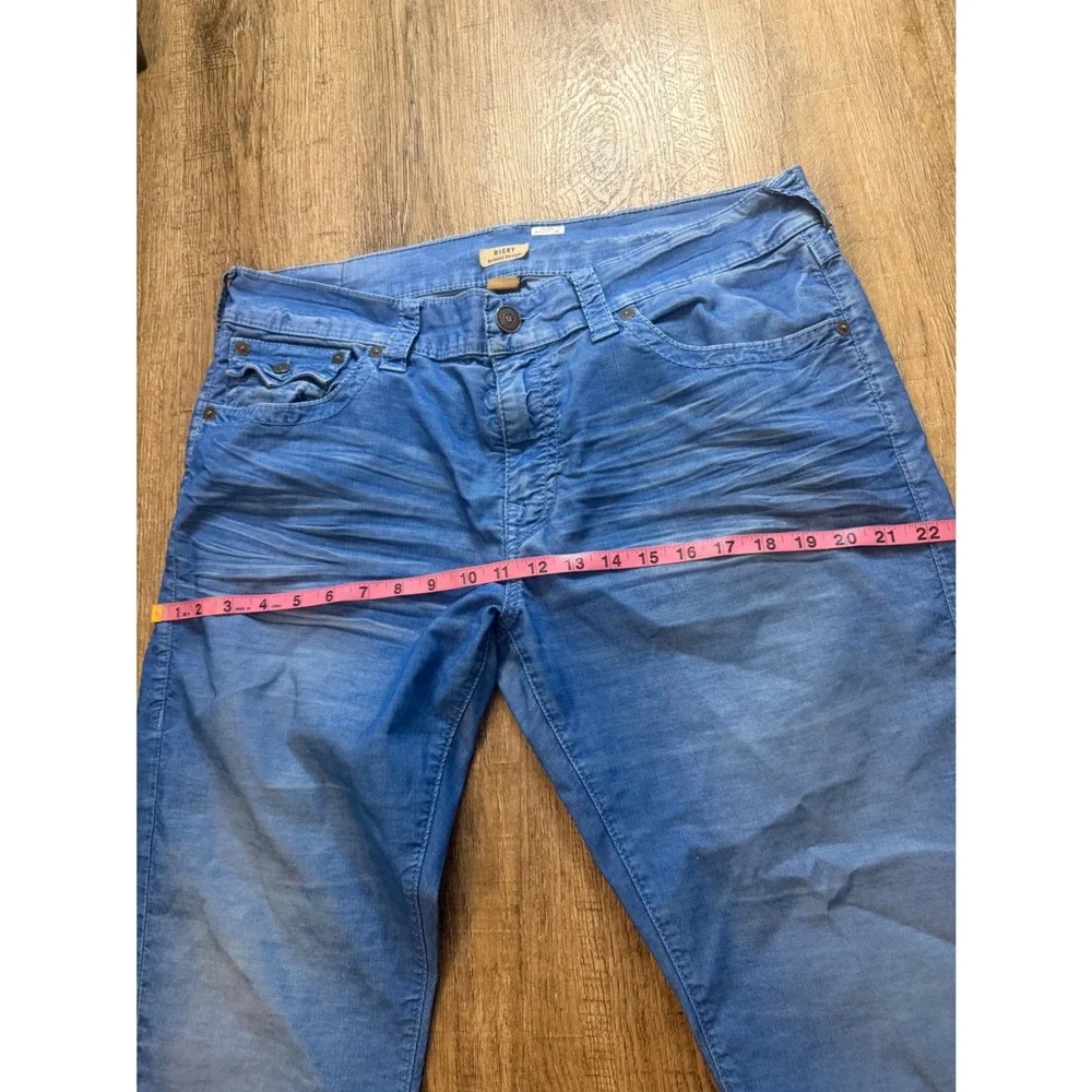 True Religion Ricky Relaxed Straight Corduroy Pants Blue Mens Size 36 MC888SNJ02